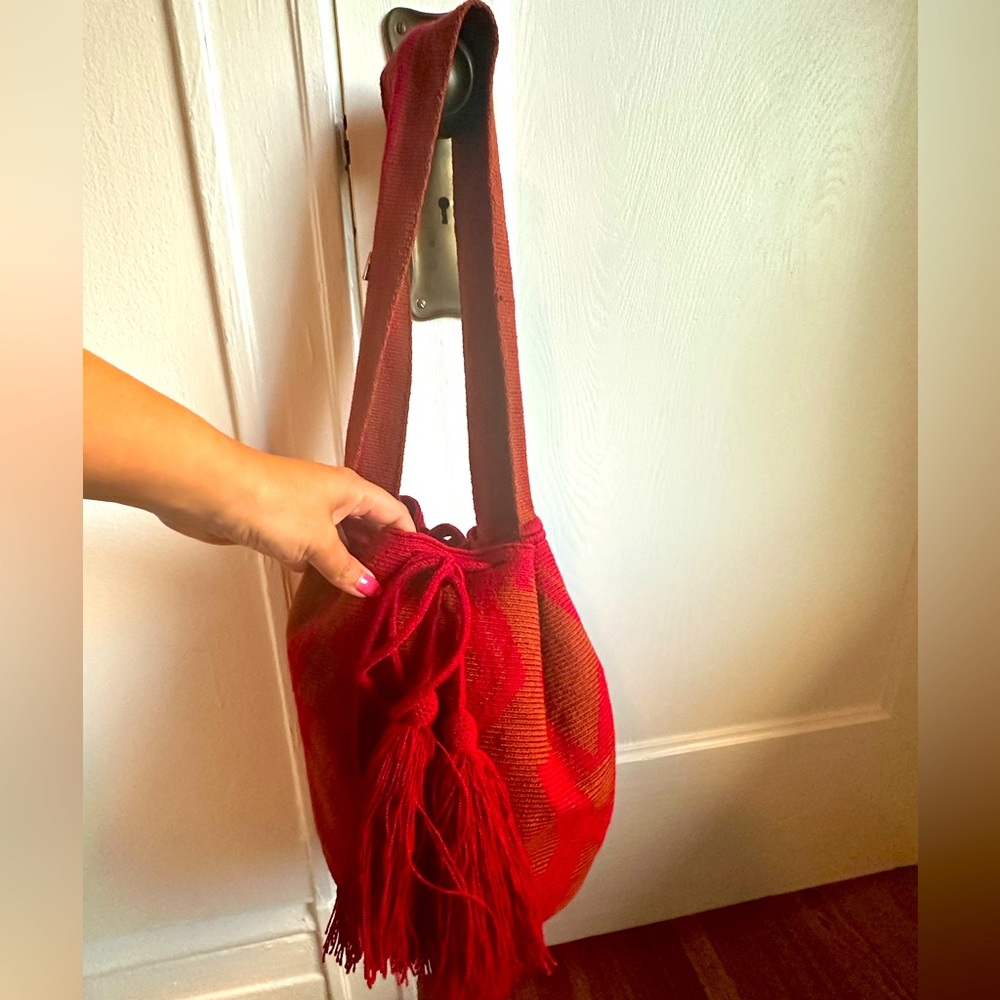 Susu Accessories Bucket Bag (Red)